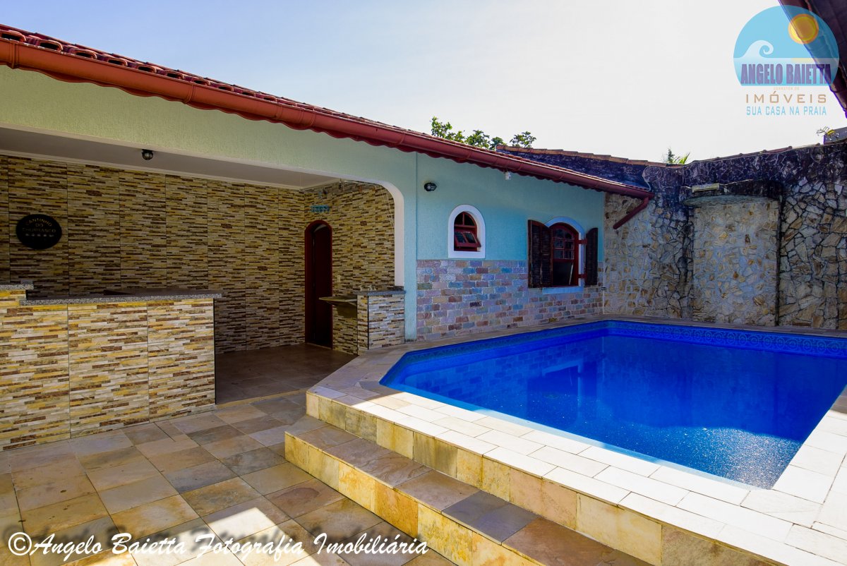 Casa no bairro Belmira Novaes