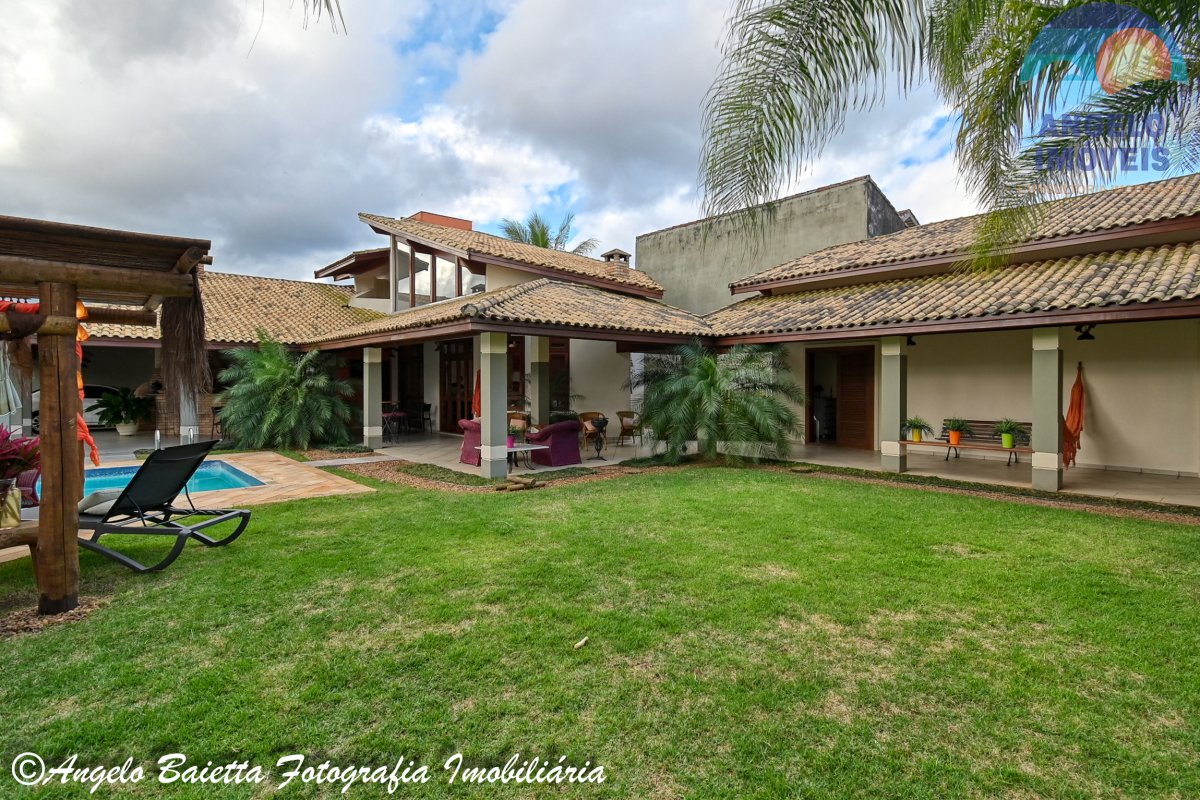 Casa no bairro Oásis