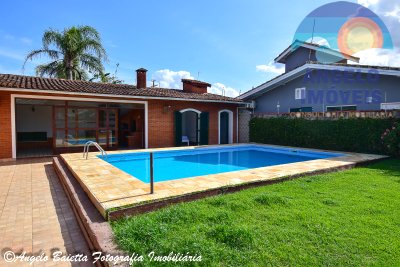 Casa lado praia á venda no bairro Turistico em Peruíbe