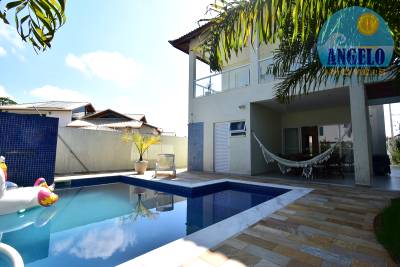 Sobrado para venda no condominio Tres Marias em Peruíbe, á 1200 metros da praia